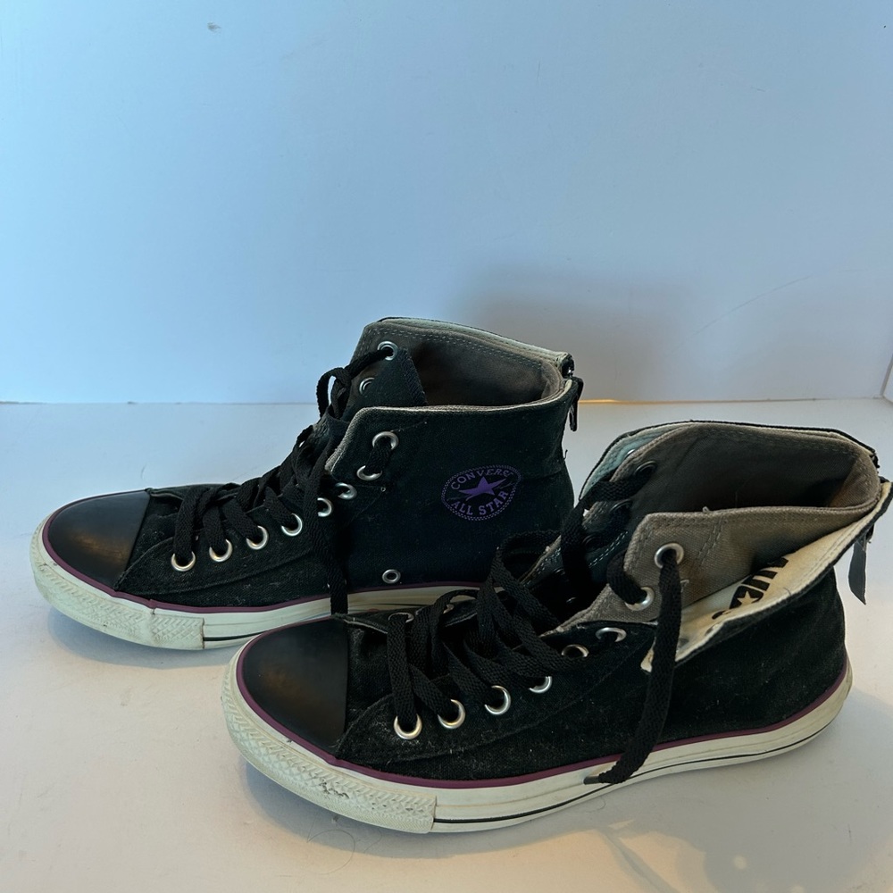 CONVERSE ALL STAR Chuck Taylor Black & Purple Canvas Zip Back Hi-Top Women’s 9